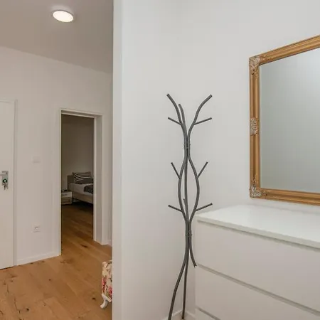 Apartament Dardin